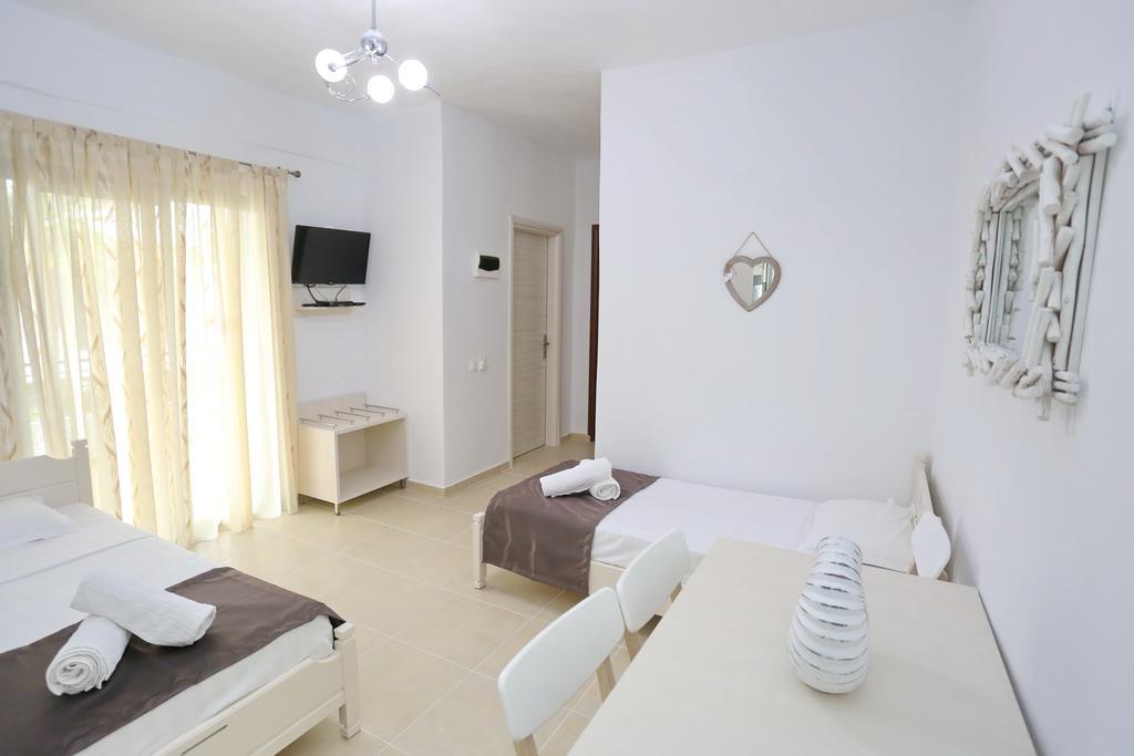 Villa Repas Пефкохори Экстерьер фото
