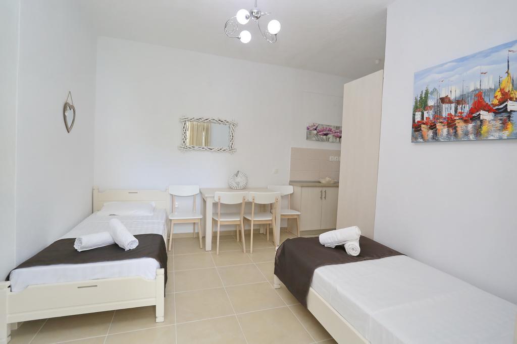 Villa Repas Пефкохори Экстерьер фото