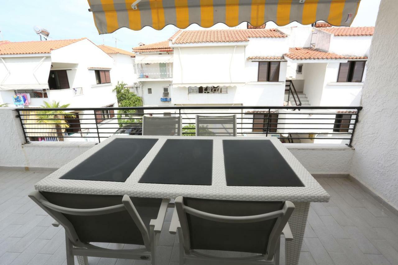 Villa Repas Пефкохори Экстерьер фото